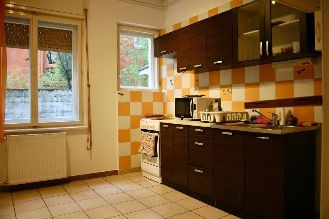 Castle Stallion Appartement Boedapest